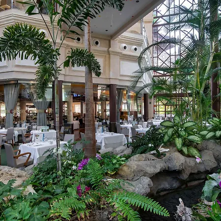 莫甘海滩热忱度假酒店 酒店 4*