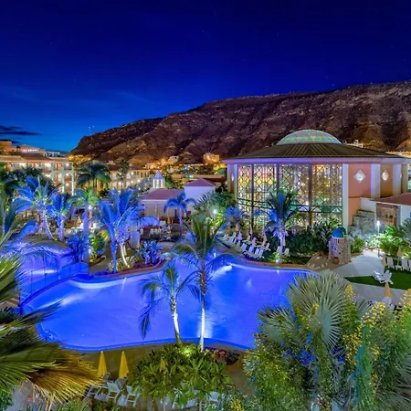 莫甘海滩热忱度假酒店 酒店 莫甘海滩