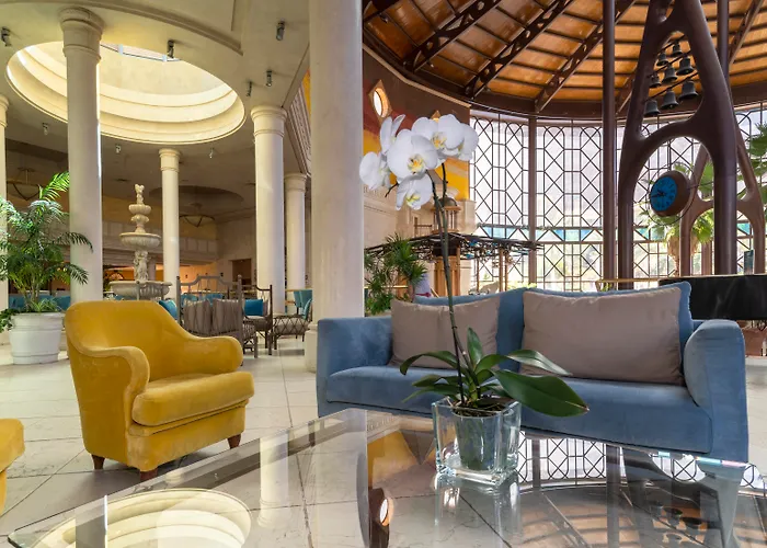 كورديال موجان بلايا بويرتو دي موغان