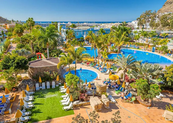 كورديال موجان بلايا 4* بويرتو دي موغان