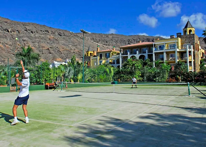 كورديال موجان بلايا بويرتو دي موغان