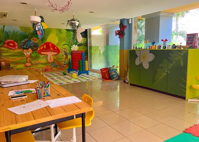 فندق كورديال موجان بلايا