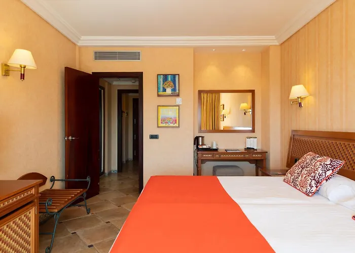 فندق كورديال موجان بلايا 4*