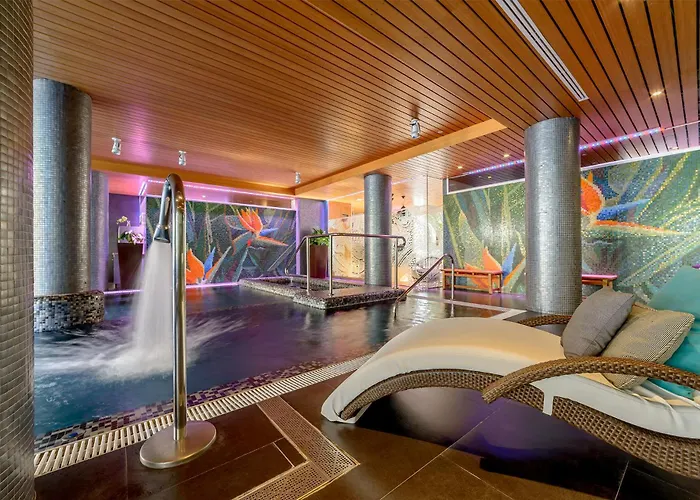 فندق كورديال موجان بلايا