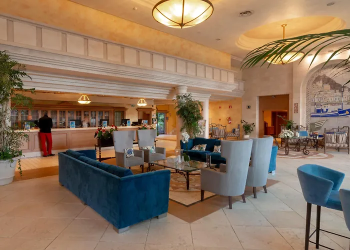 كورديال موجان بلايا بويرتو دي موغان