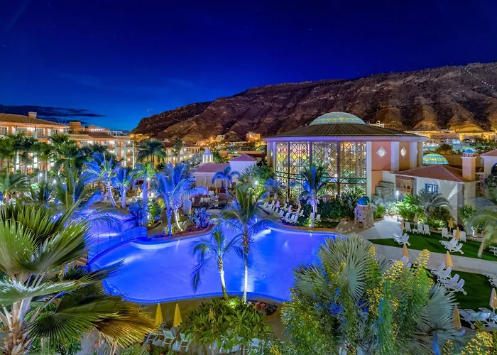 كورديال موجان بلايا فندق بويرتو دي موغان